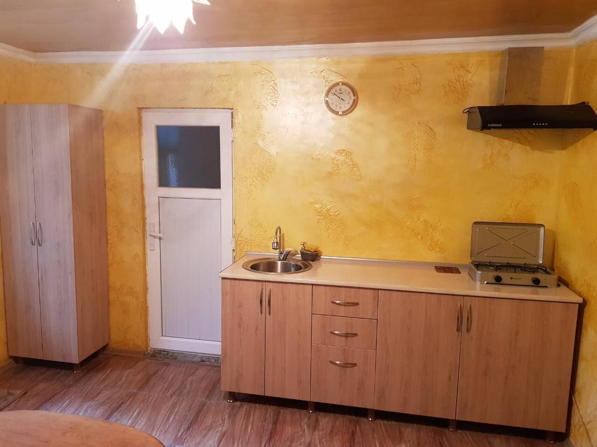 باتومي Guest House Saba المظهر الخارجي الصورة